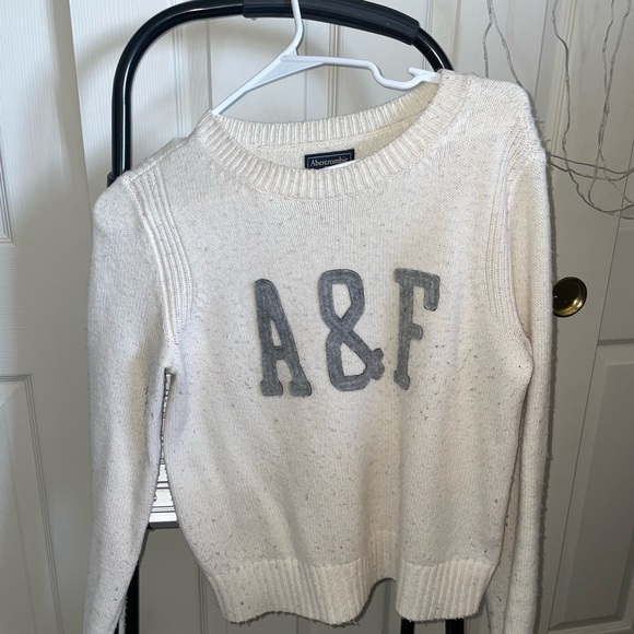 Abercrombie & Fitch Sweater - Picture 1 of 3